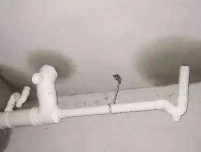 石泉卫生间测漏水的几种情景